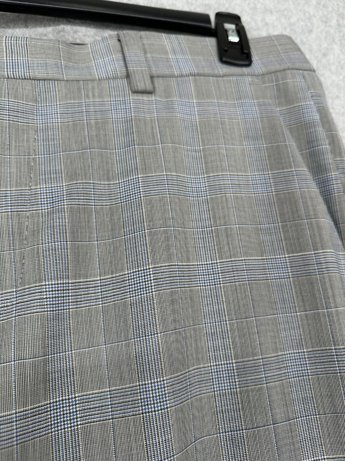 HUGO Suit Pants Mens Size 36x32 Gray Blue Plaid 100% Wool Modern Fit NWT $198