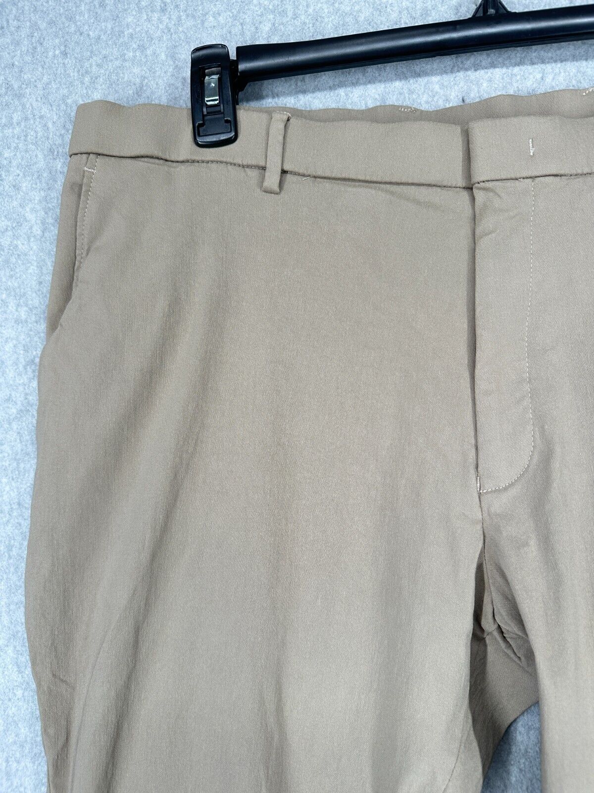 TOMMY HILFIGER Performance Pants Mens Size 38x32 Tan Modern Fit TH Flex Stretch