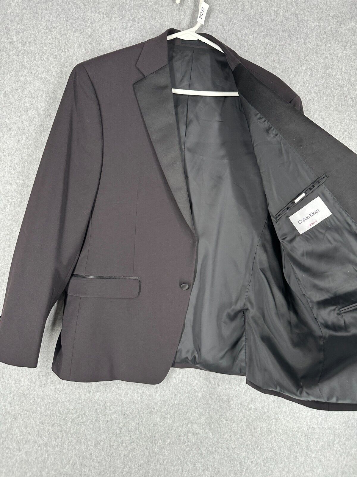 CALVIN KLEIN Tuxedo Jacket Size 44S Black Solid Infinite Stretch Slim Fit FLAW