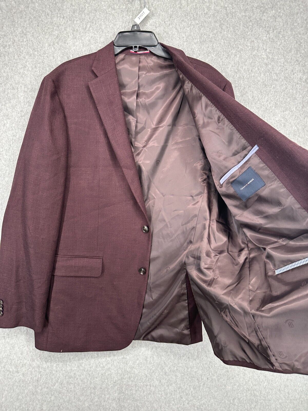 TOMMY HILFIGER Sport Coat Size 46L Burgundy Solid Modern Fit CONRAD NWOT FLAW!