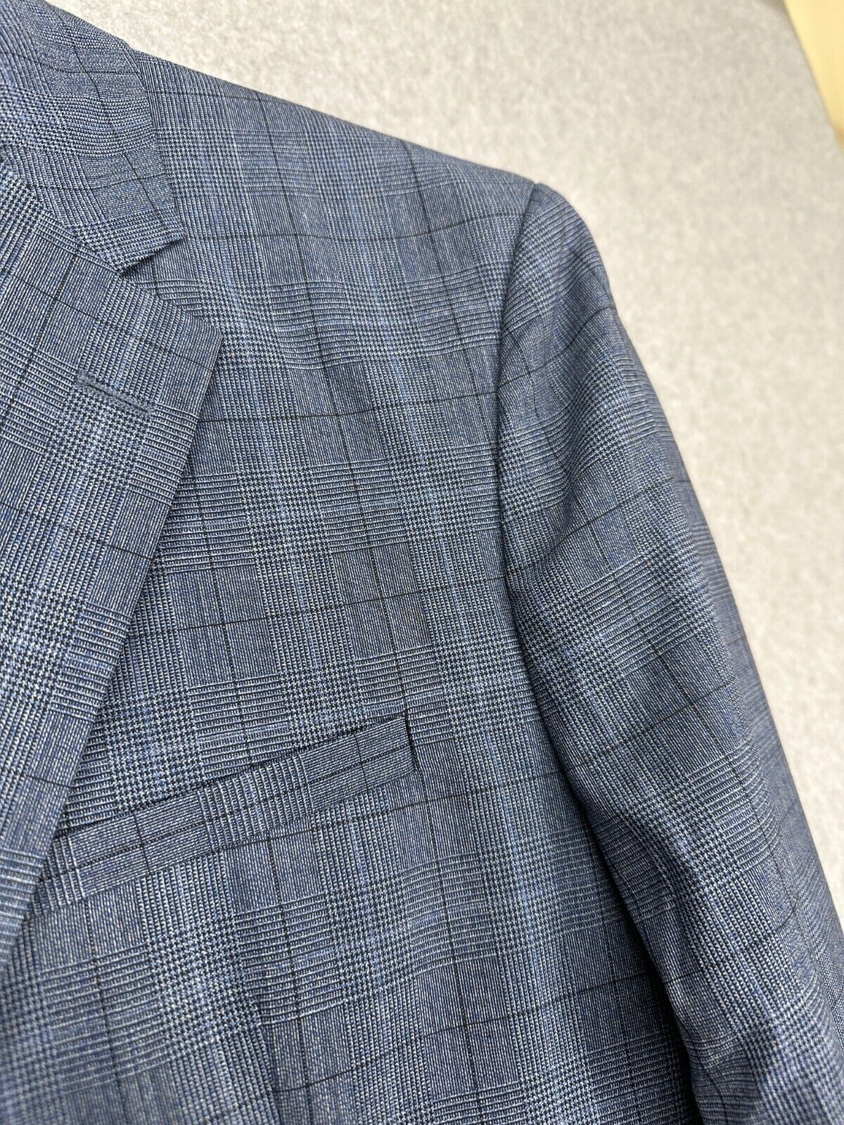 HUGO Suit Jacket Mens Size 36S Blue Plaid Modern Fit Wool Blend NWT $545