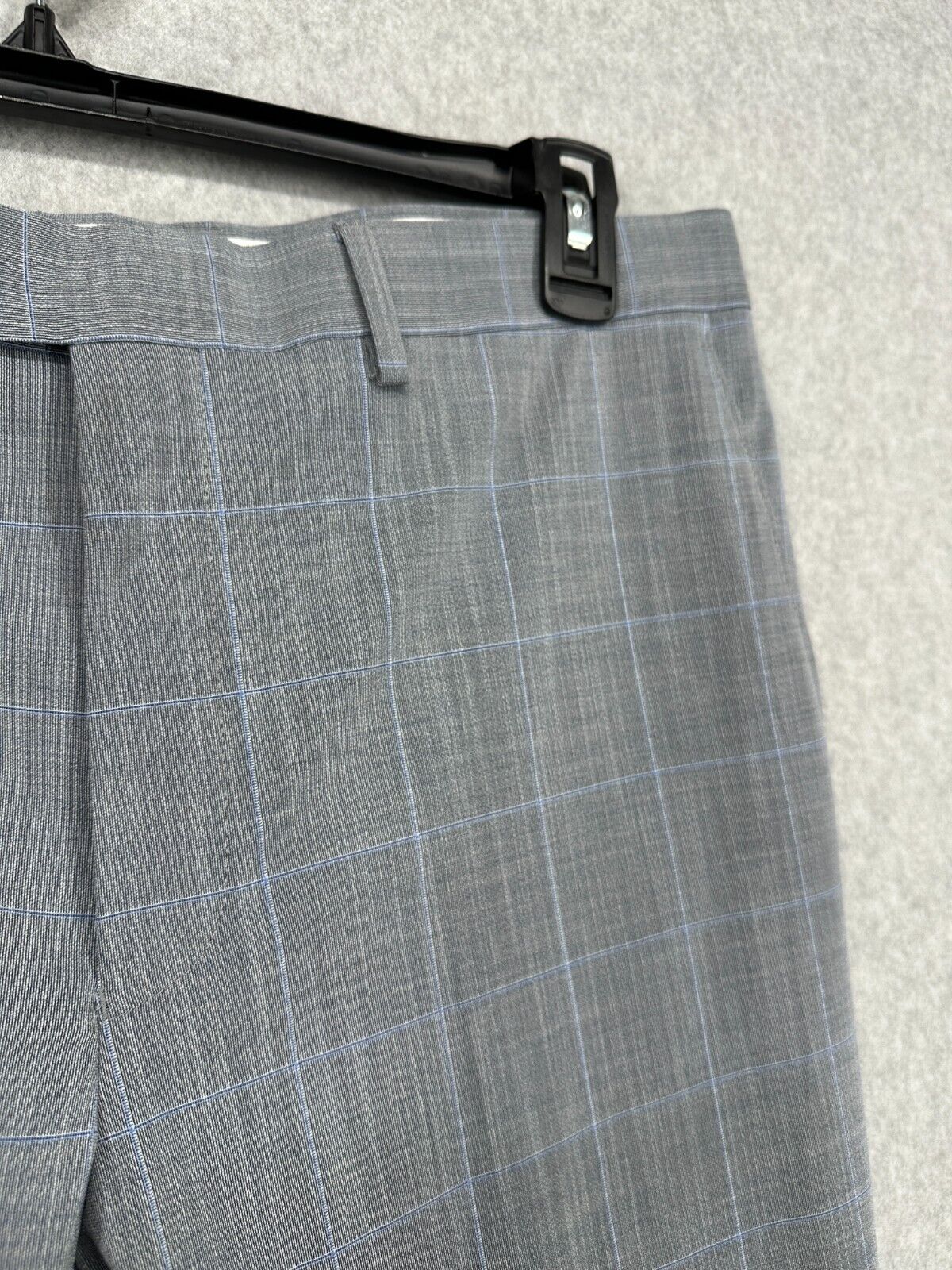 DKNY Dress Pants Mens Size 34x32 Gray Blue Windowpane Plaid NWOT