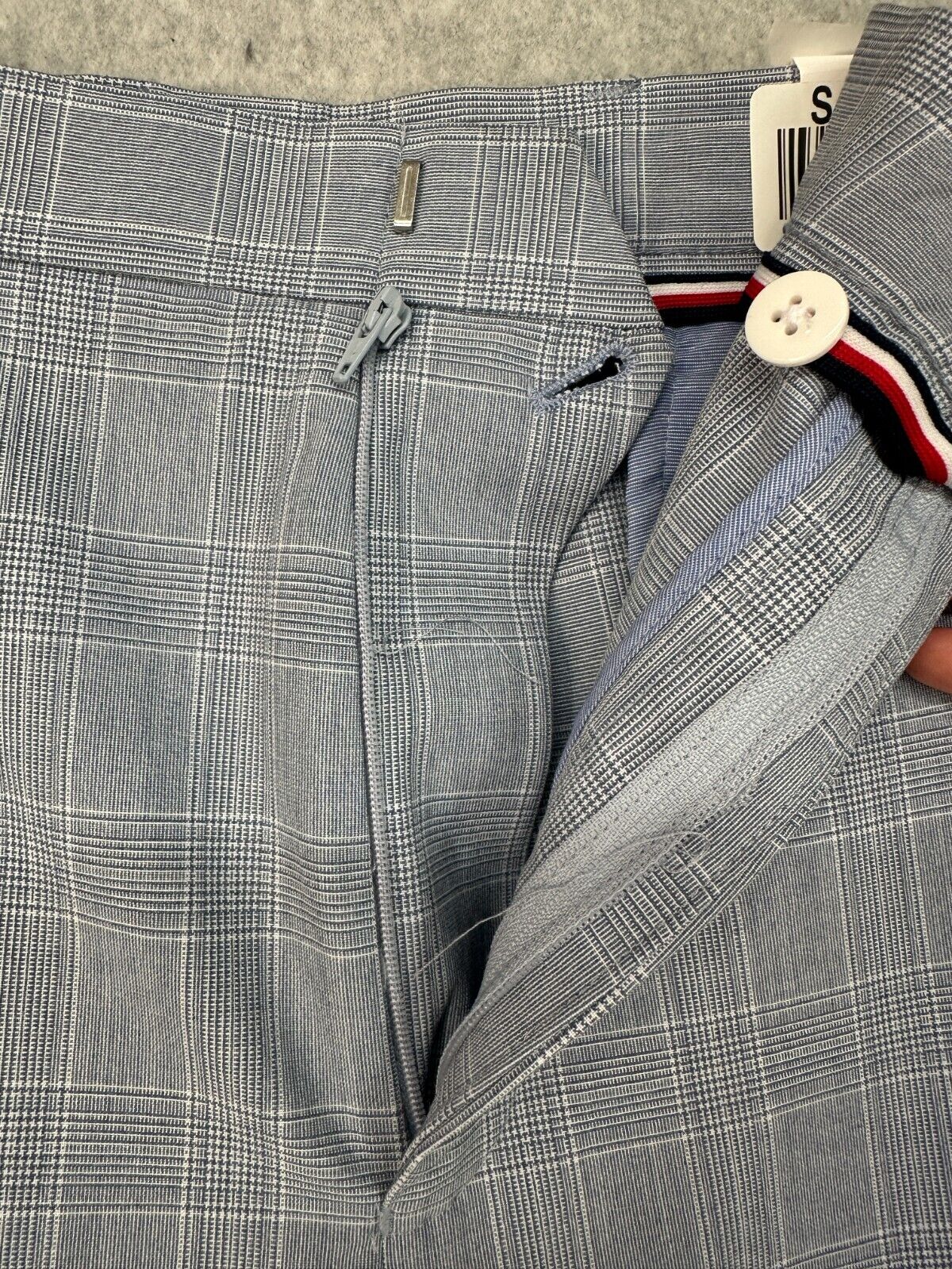 Tommy Hilfiger Suit Jacket Size 42S White Chambray & 36x32 Blue Plaid Pants