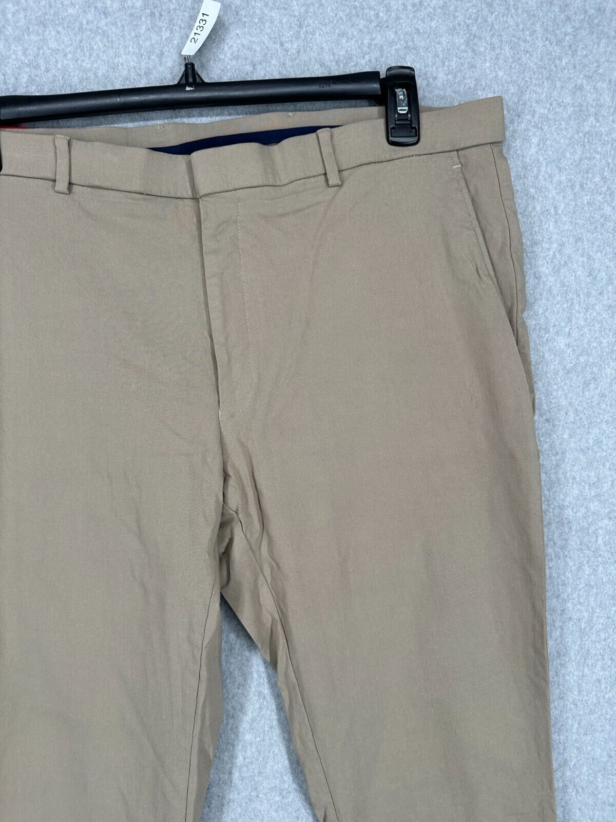 TOMMY HILFIGER Performance Pants Mens Size 36x31 Tan Modern Fit TH Flex Stretch