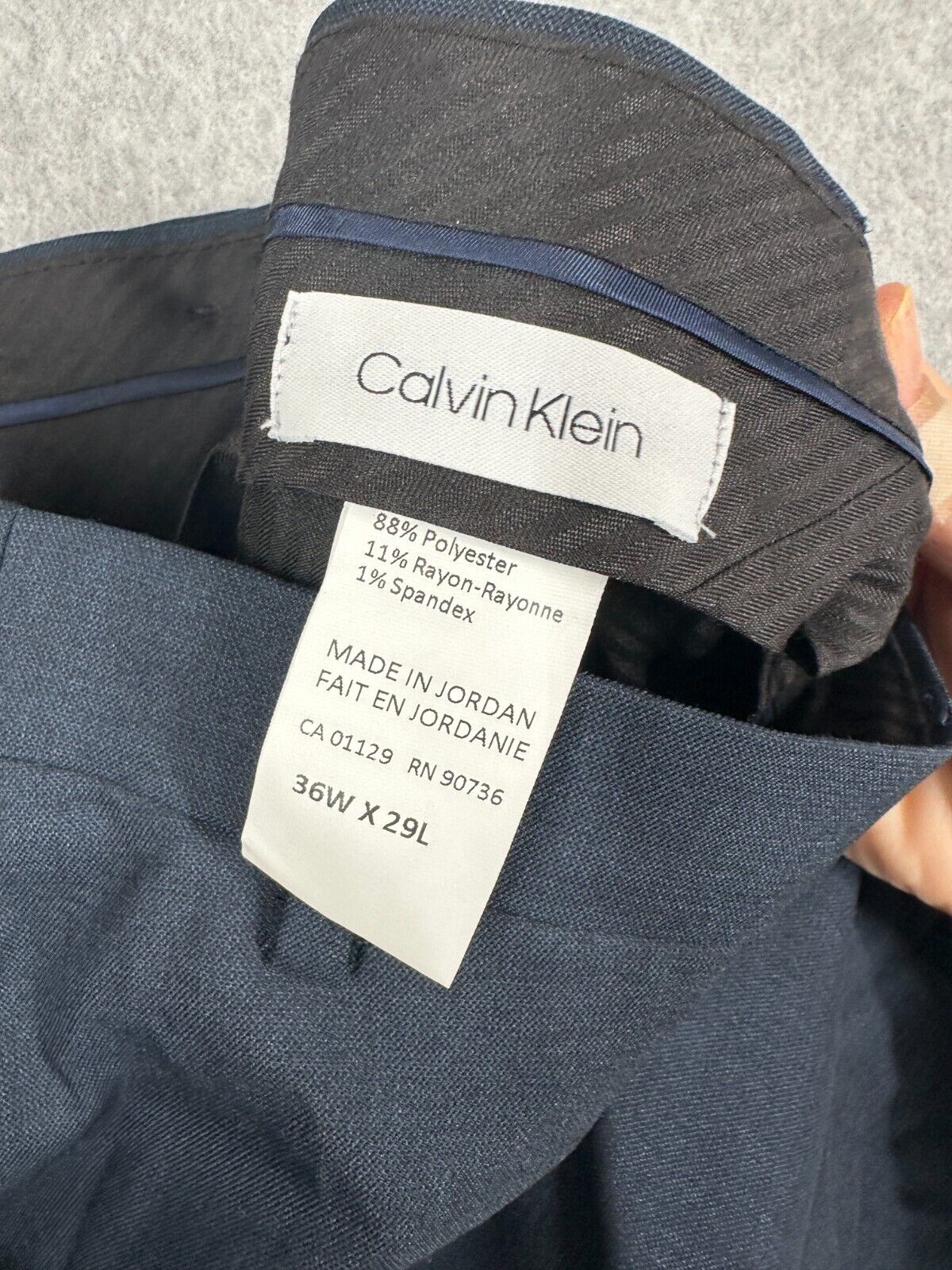 Calvin Klein Dress Pants Mens Size 36x29 Navy Solid Slim Fit Performance NWT