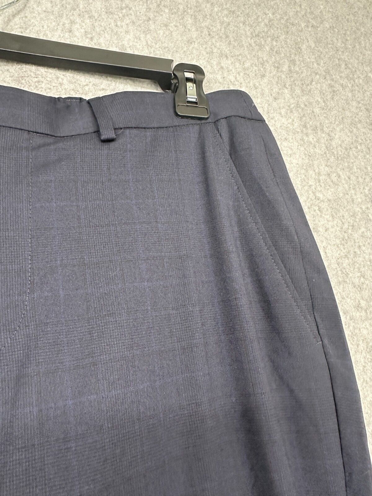 Kenneth Cole Suit Mens Size 40S 33x32 Navy Plaid Slim Fit Ready Flex 2-Piece