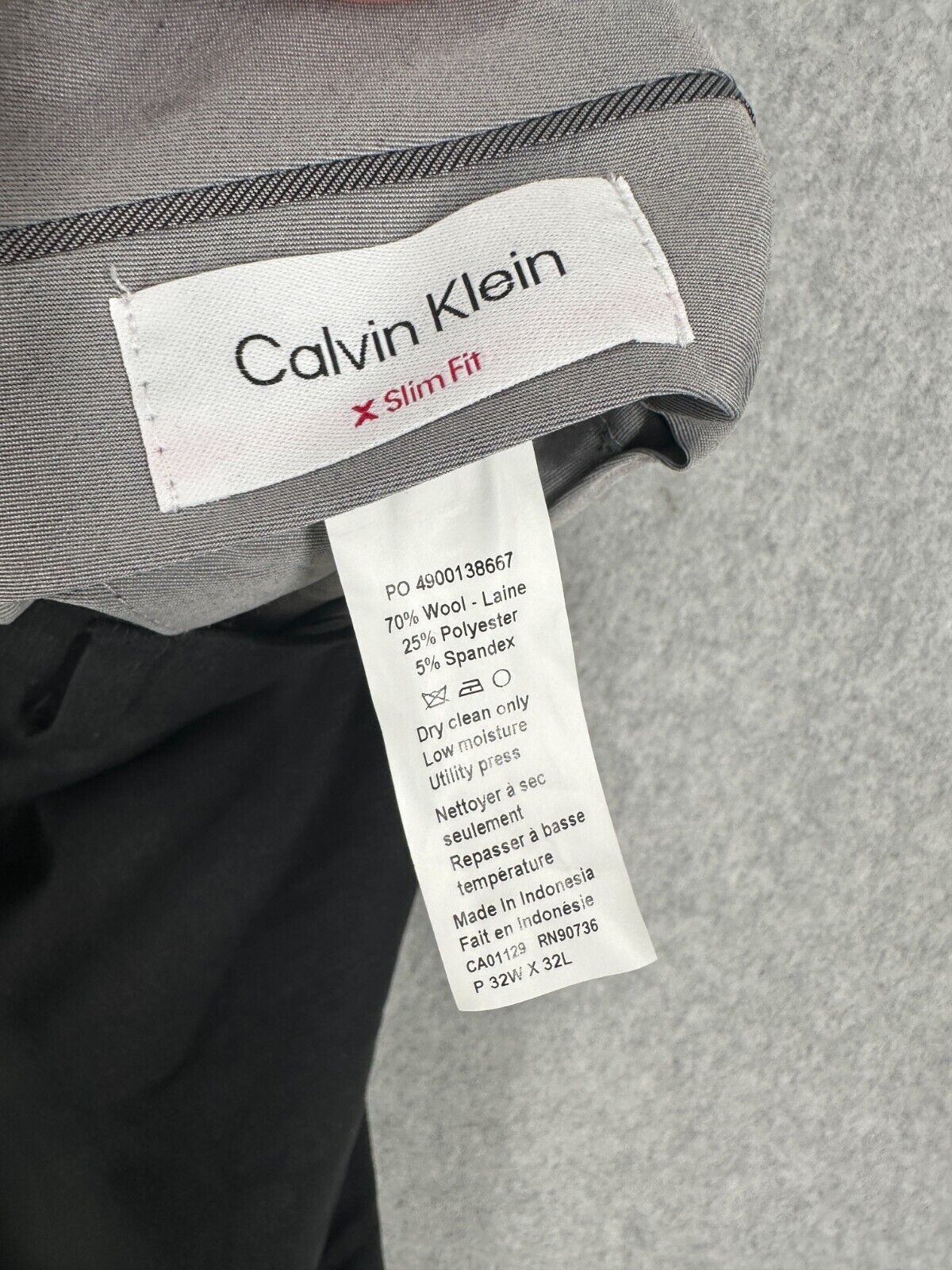 Calvin Klein Suit Pants Slim Fit Size 32x32 Charcoal Wool Blend Stretch FLAW