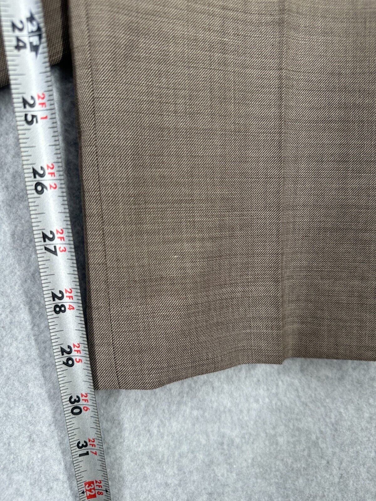 Tommy Hilfiger Sport Coat Size 40R White Tan Check & 32x30 Brown Pants Suit Set