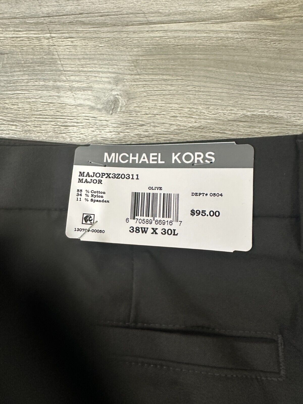 MICHAEL KORS Pants Size 38x30 Dark Olive Classic Fit Cotton Stretch Performance