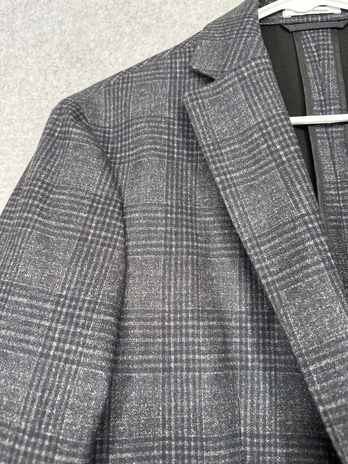 Bar III Sport Coat Mens Size 38L Gray Charcoal Plaid Slim Fit NWT $295