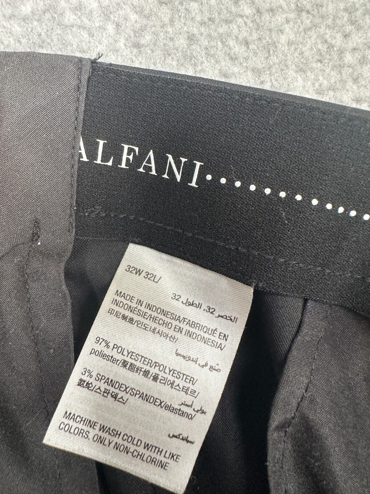 ALFANI Dress Pants Mens Size 32x32 Black AlfaTech Classic-Fit Stretch FLAWS!