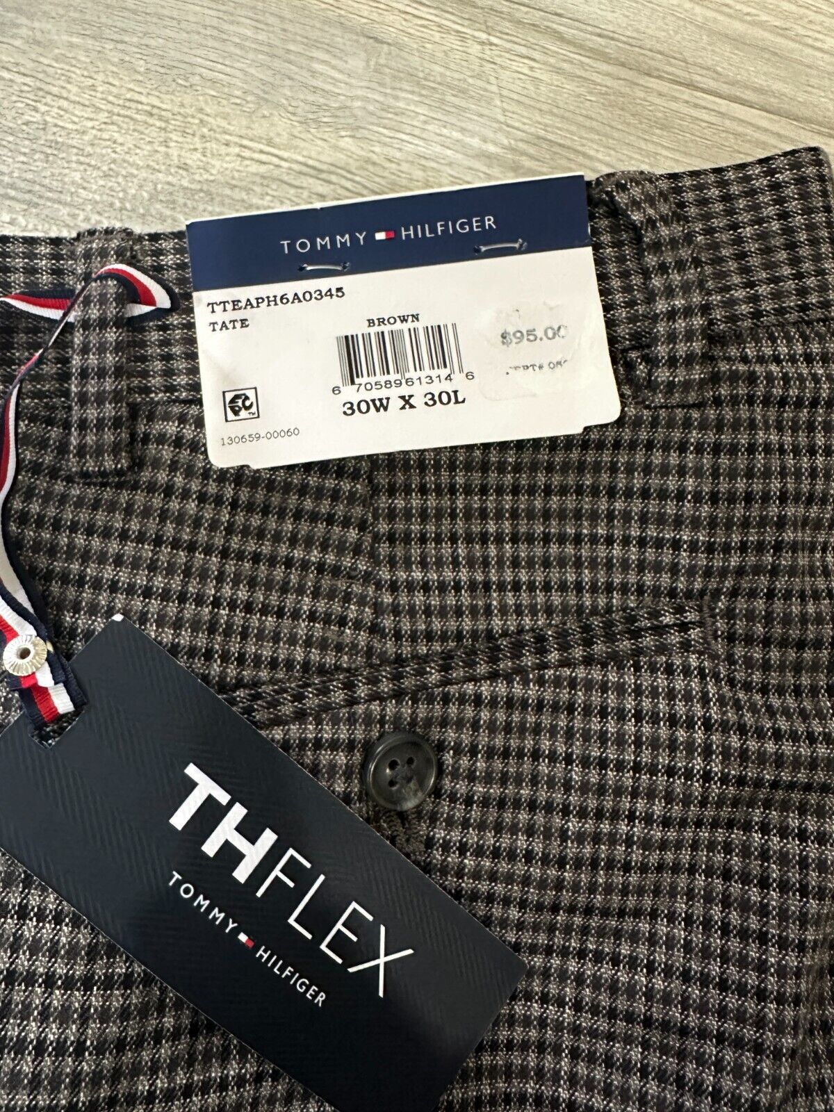 TOMMY HILFIGER Dress Pants Mens Size 30x30 Brown Check Plaid Modern Fit TATE NWT