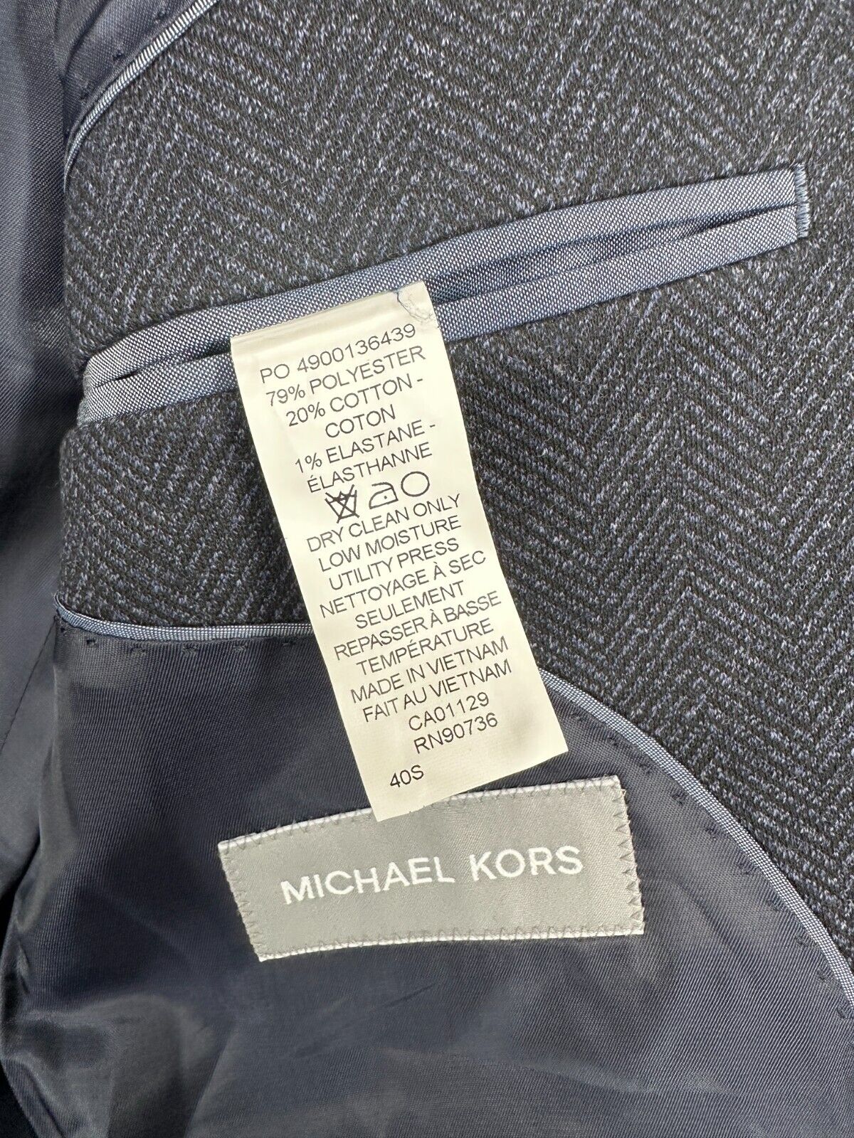 MICHAEL KORS Sport Coat Size 40S Navy Herringbone Regular Fit Stretch NWOT FLAW