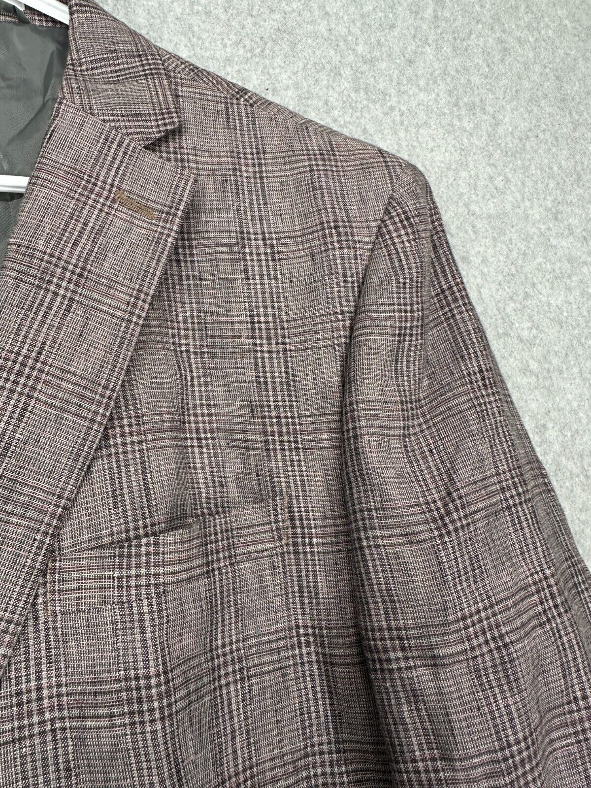 Bar III Sport Coat Mens Size 42R Red Plaid 100% Linen Jacket NWOT