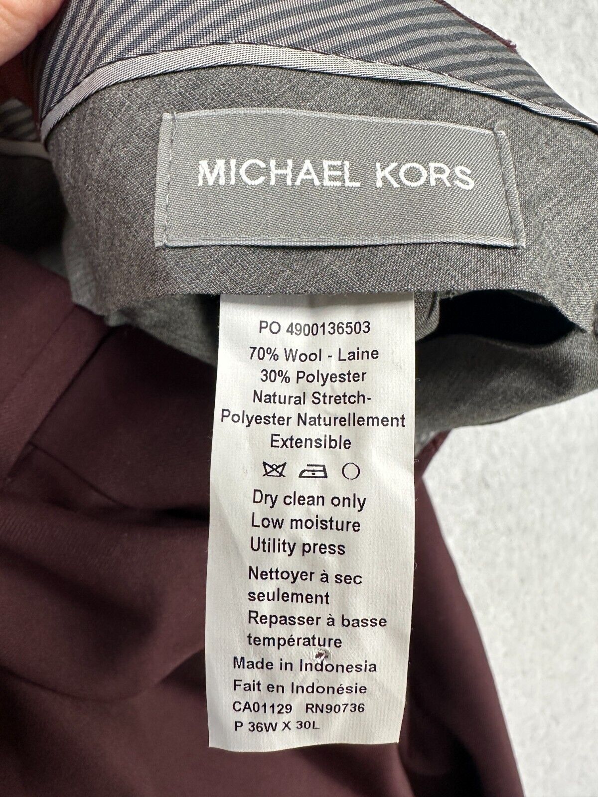 MICHAEL KORS Suit Pants Mens Size 36x30 Burgundy Sharkskin Airsoft Classic Fit