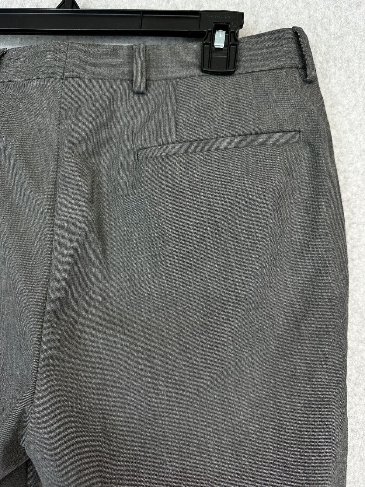 DKNY Mens Pants 31x30 Gray Modern Fit Stretch Straight Leg Dario NWT