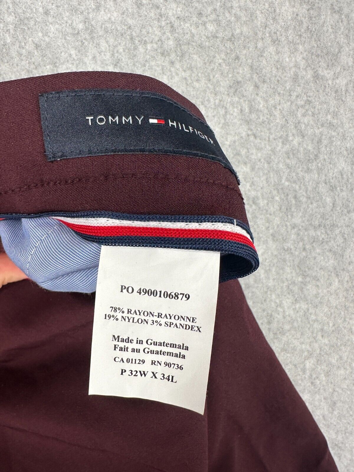 TOMMY HILFIGER Dress Pants Mens Size 32x34 Burgundy Solid Stretch Performance