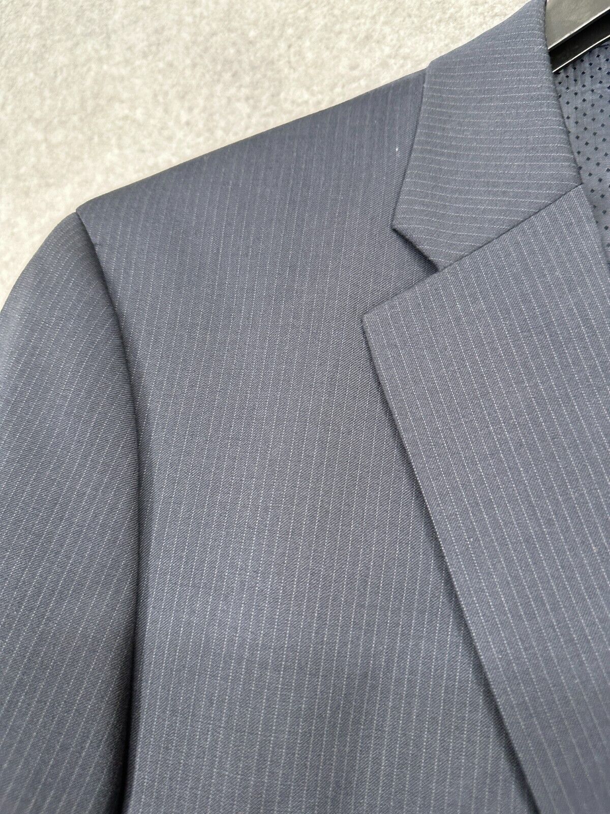 ALFANI Suit Jacket Size 42L Navy Pinstriped Slim Fit Stretch NWT AS3S1004