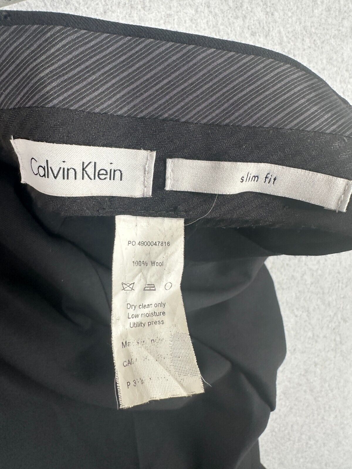 Calvin Klein Dress Pants Mens Size 33x31 Black Solid Slim Fit 100% Wool