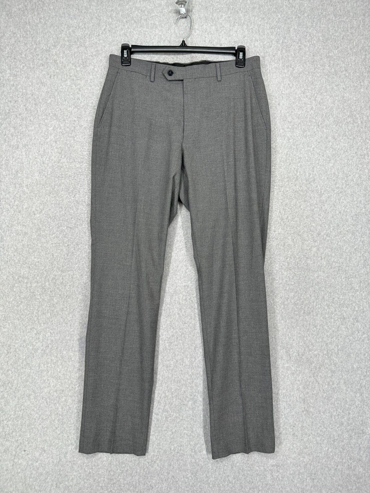 IZOD Suit Mens Size 38R 32x33 Gray Classic Fit Straight Leg Stretch PreOwn 2-Pc